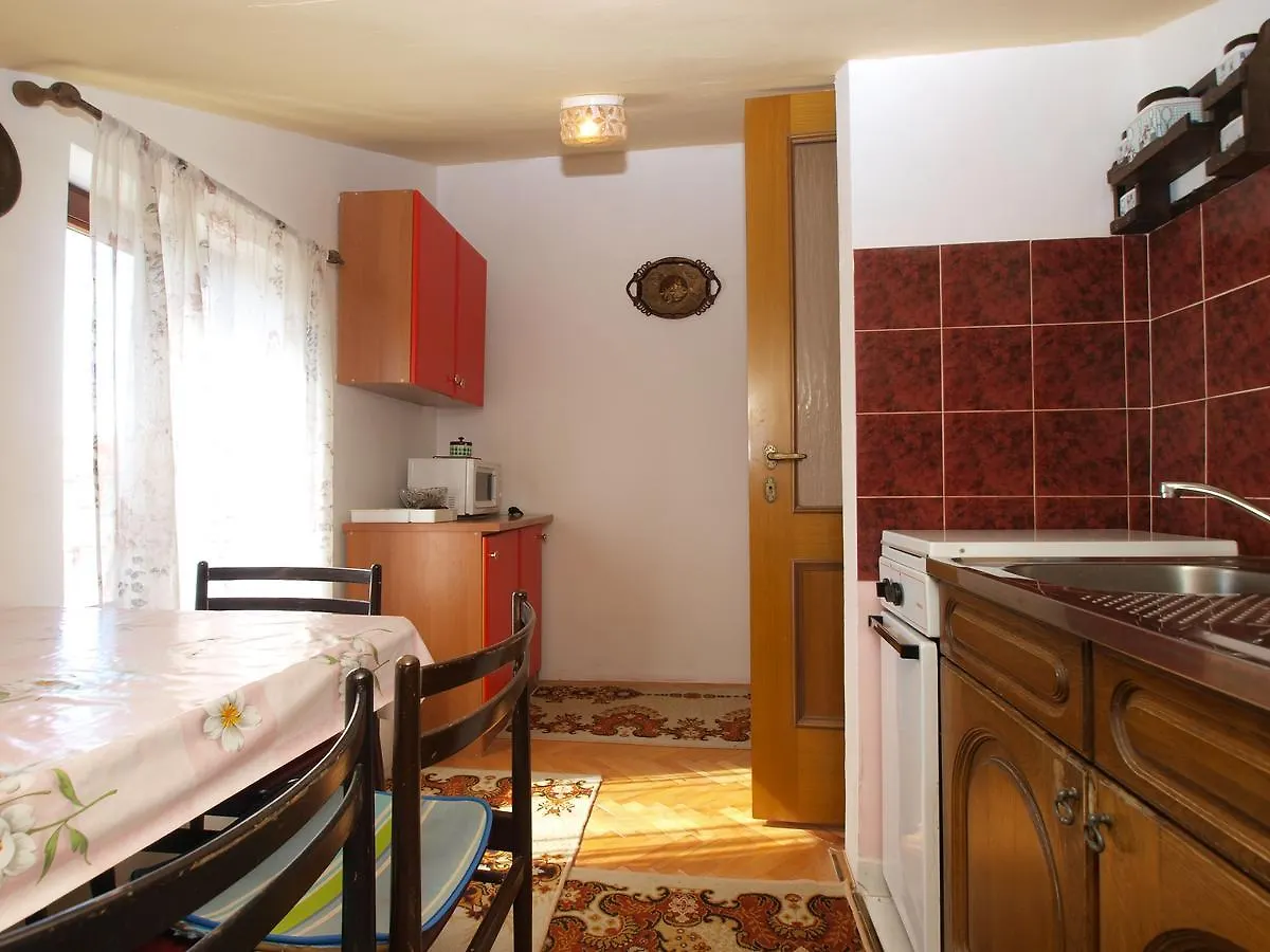 Apartments Slavica 382 普拉