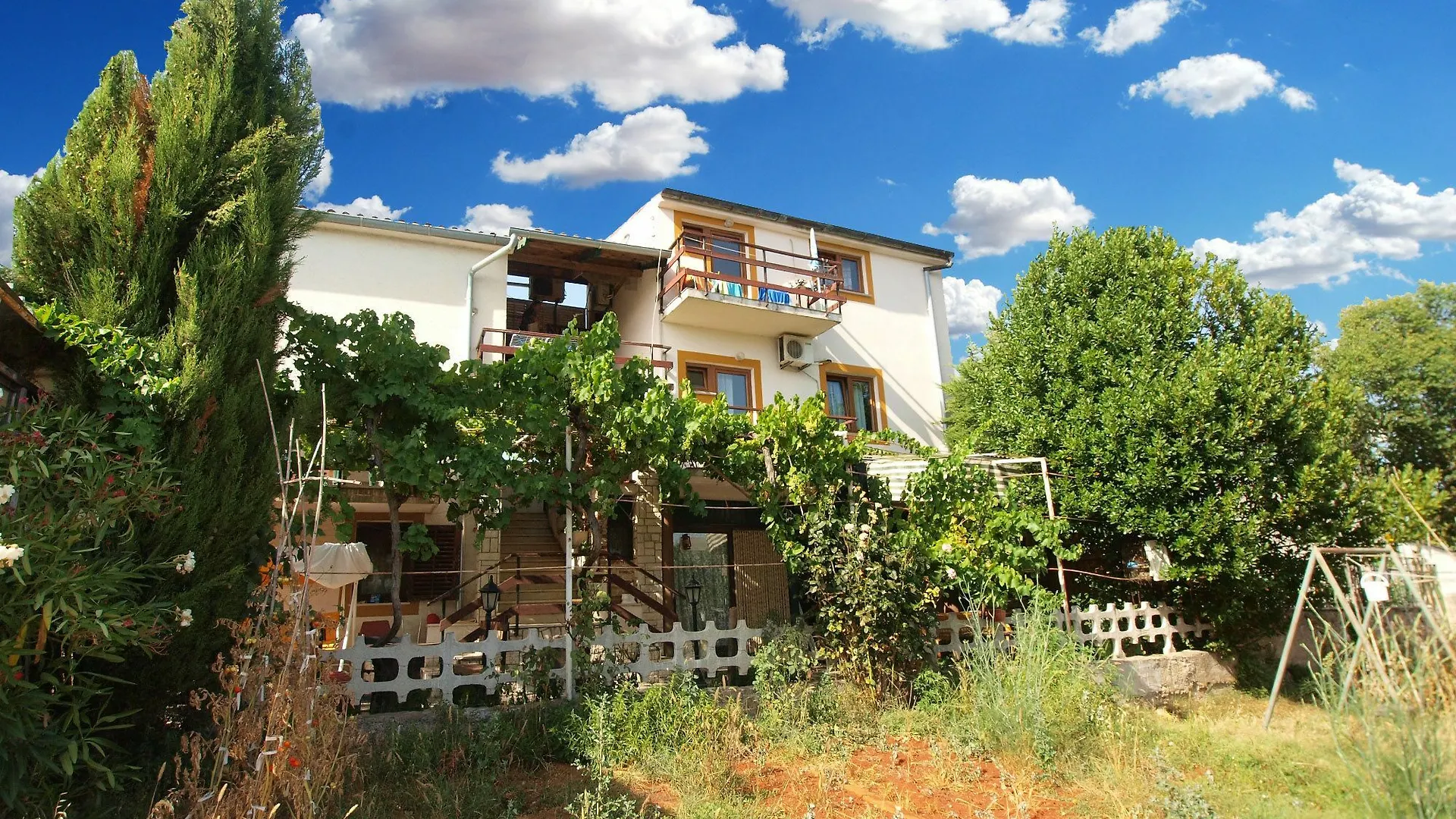 Apartments Slavica 382 普拉