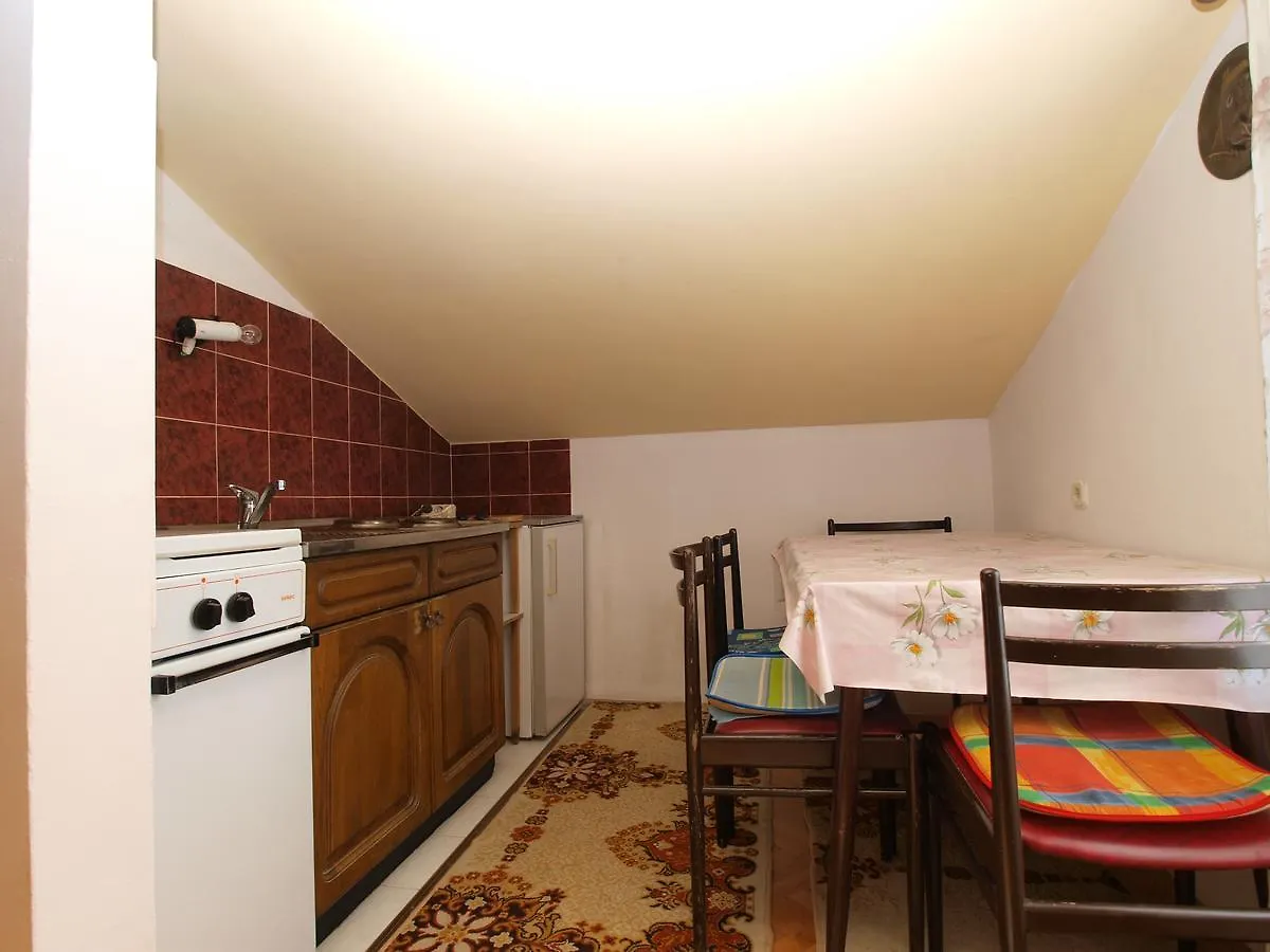 Apartments Slavica 382 Pula