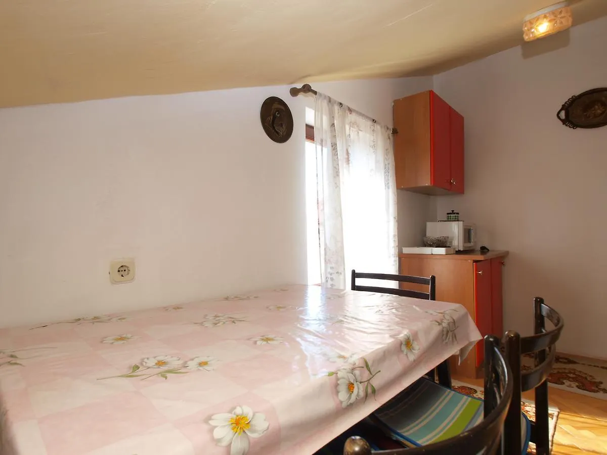Apartments Slavica 382 Pula