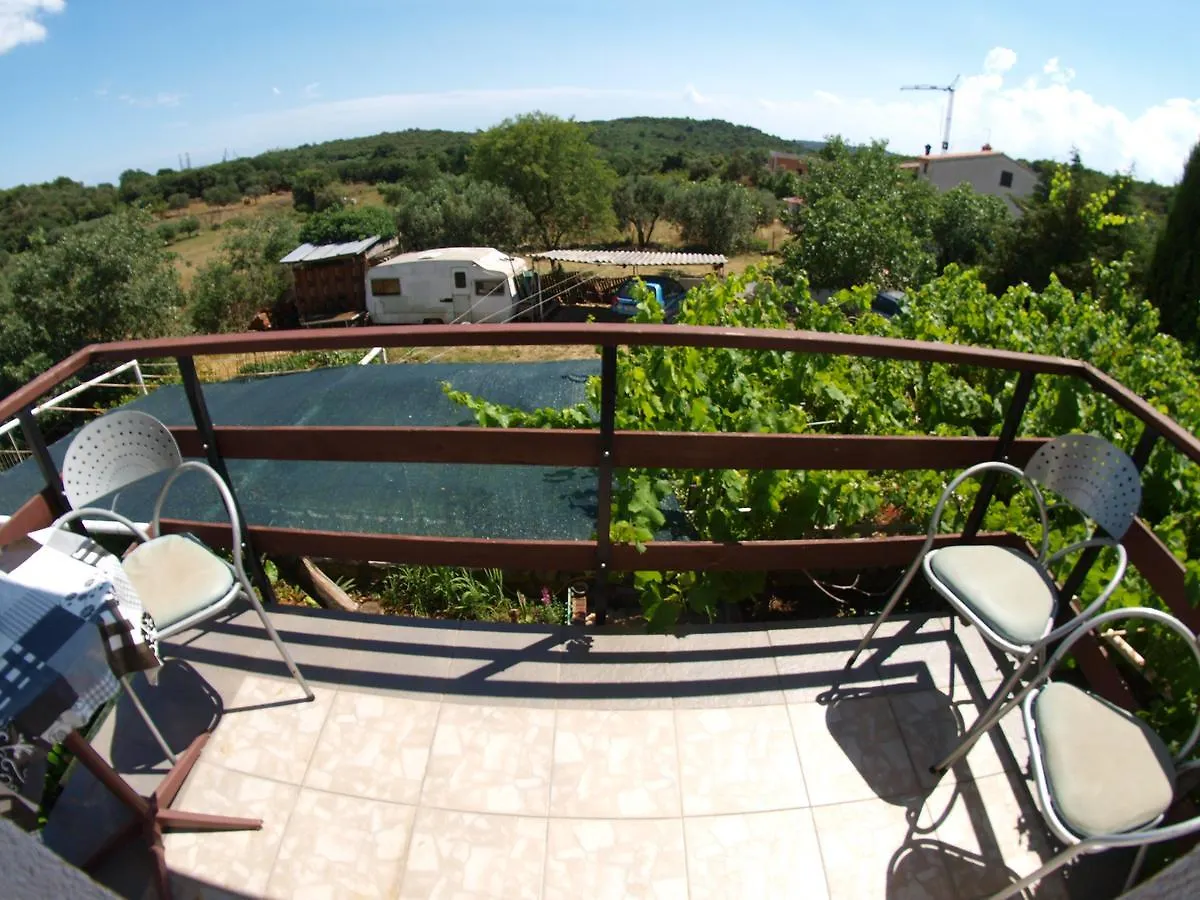 Apartments Slavica 382 Pula