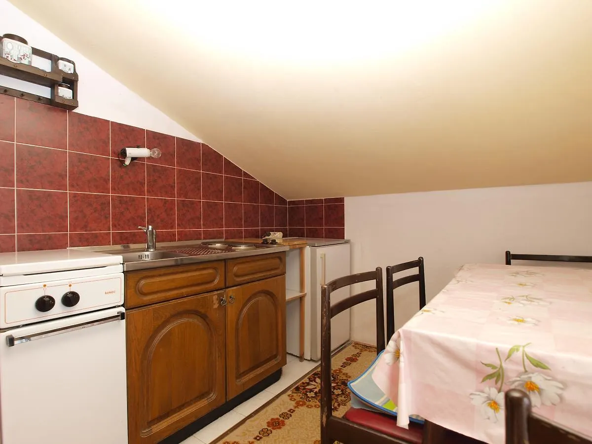 Apartments Slavica 382 Pula