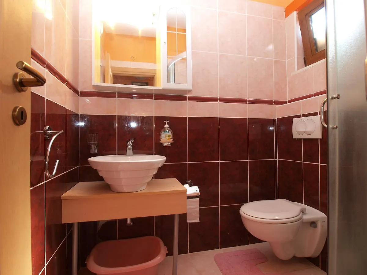 Apartments Slavica 382 Pula 0*,  Croatia