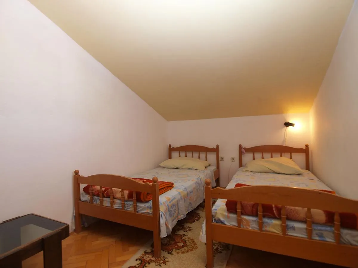Apartments Slavica 382 Pula
