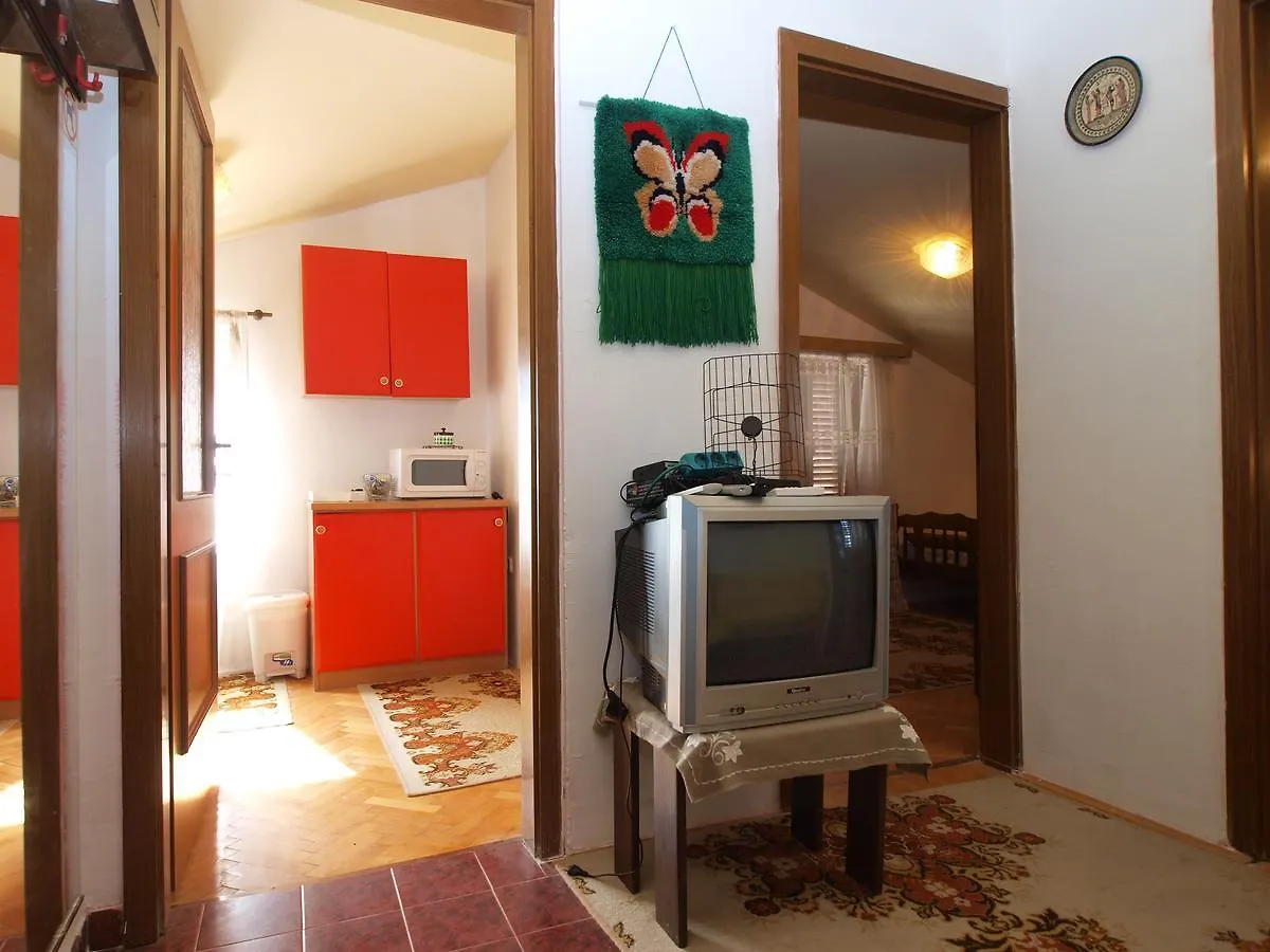Apartments Slavica 382 Pula Croatia