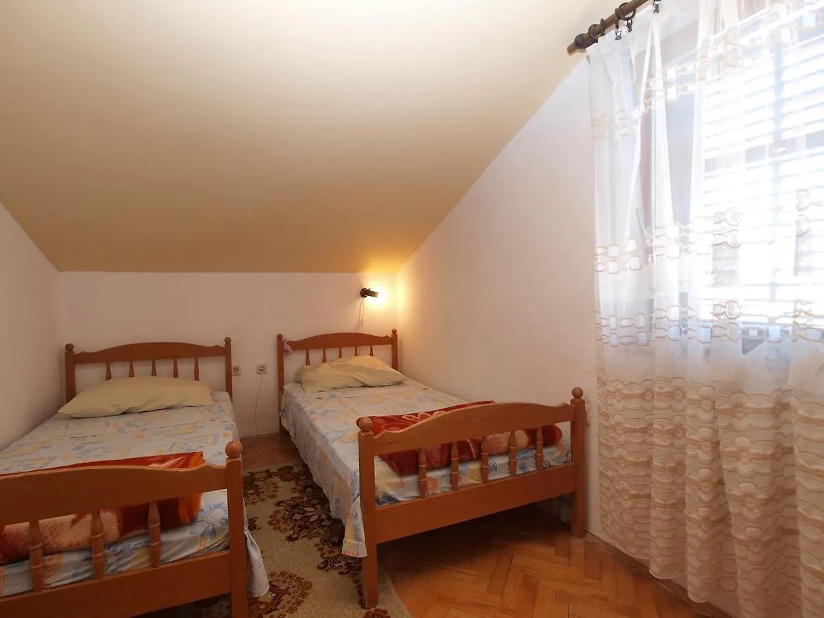 Apartments Slavica 382 Pula 0*,  Croatia